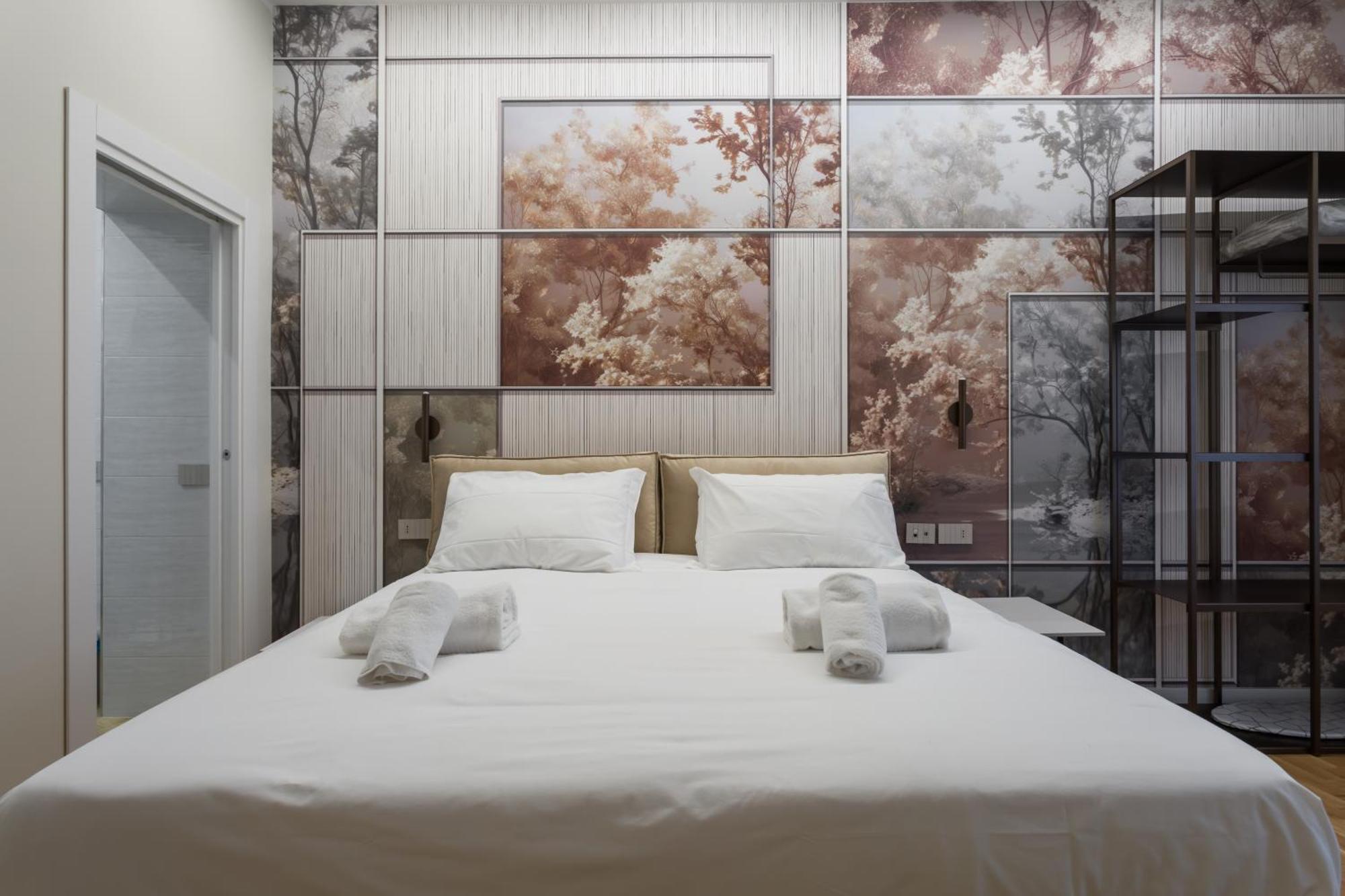 Finestra Sul Madre By Dimorra Guest house