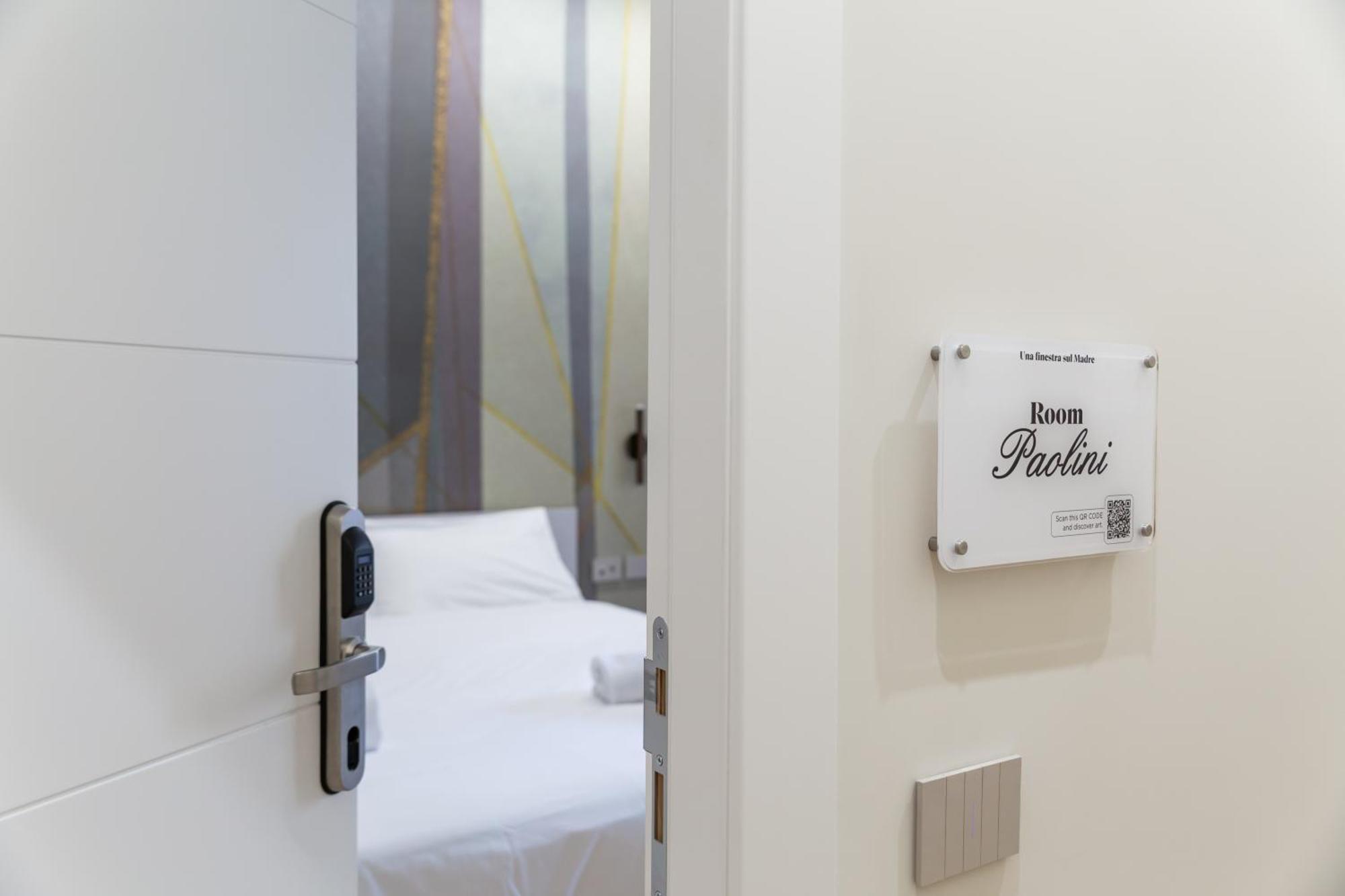 Guest house Finestra Sul Madre By Dimorra Naples